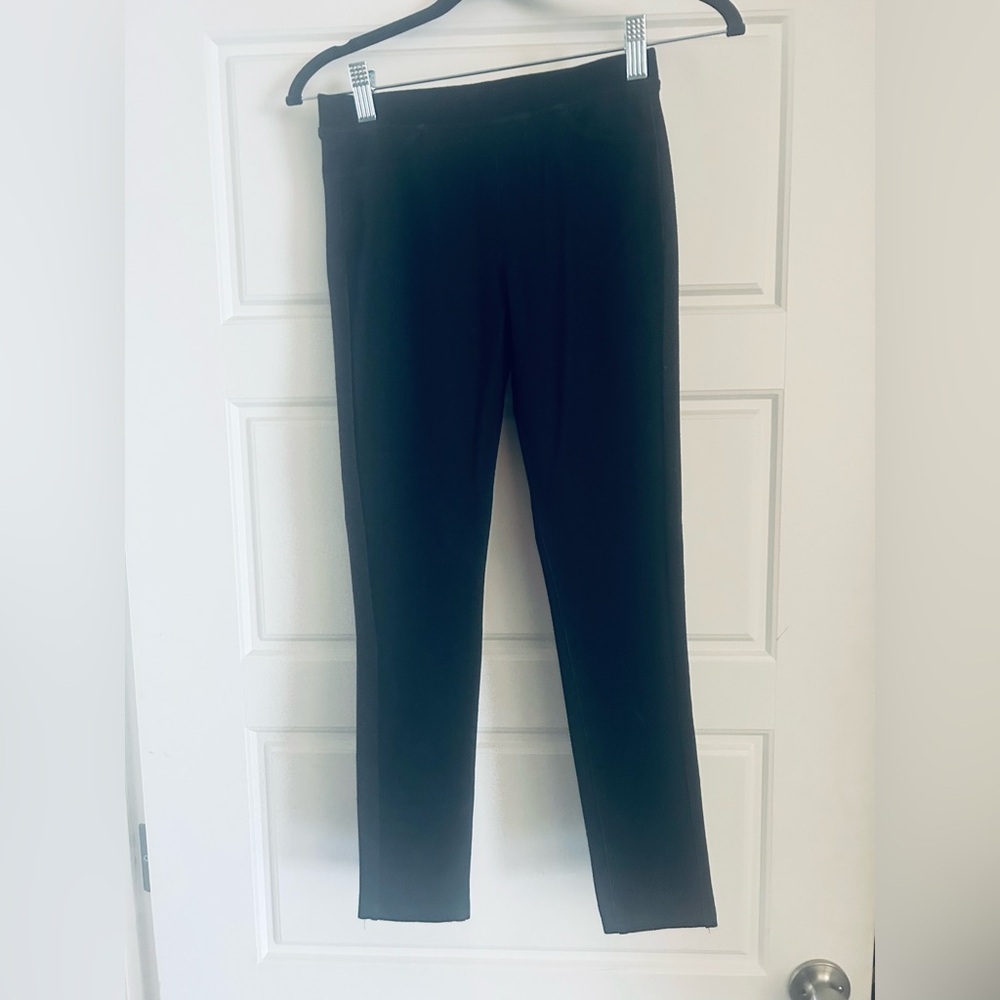 # Rich dark tights that look like leggings, pull on fitted/ stretchy comfortable
